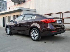 東風悅達起亞2015款起亞K3