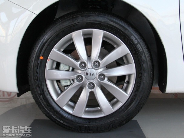 東風悅達起亞2015款起亞K3