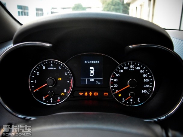 東風悅達起亞2015款起亞K3