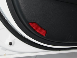 20151.6L Ԅ(dng)GLS g