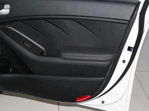 20151.6L Ԅ(dng)GLS g