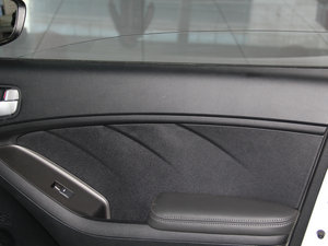 20151.6L Ԅ(dng)GLS g