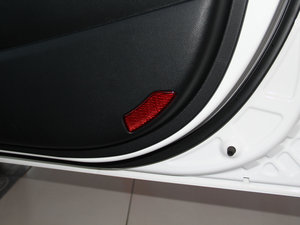 20151.6L Ԅ(dng)GLS g