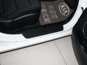 20151.6L Ԅ(dng)GLS g