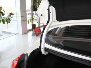 20151.6L Ԅ(dng)GLS g