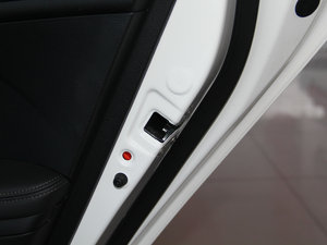 20151.6L Ԅ(dng)GLS g