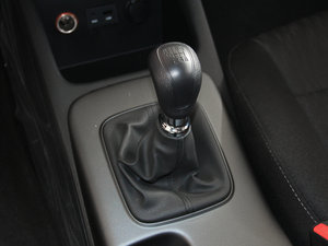 2015款1.6L 手动GL 换挡杆