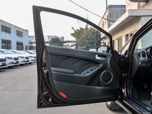 2015款1.6L 手动GLS 驾驶位车门