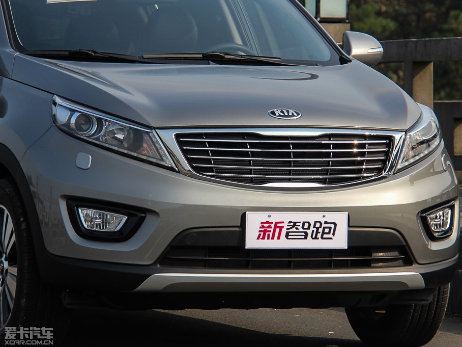 2015 2.0L ԄӃPremium