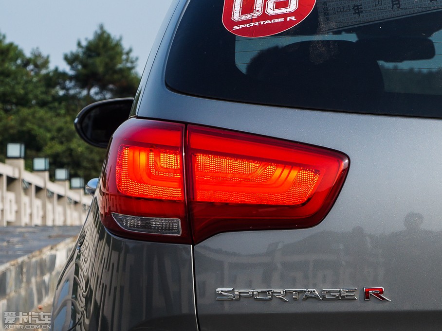 2015 2.0L ԄӃPremium