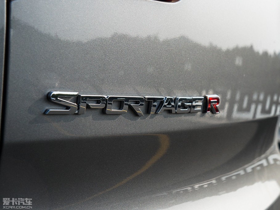 2015 2.0L ԄӃPremium