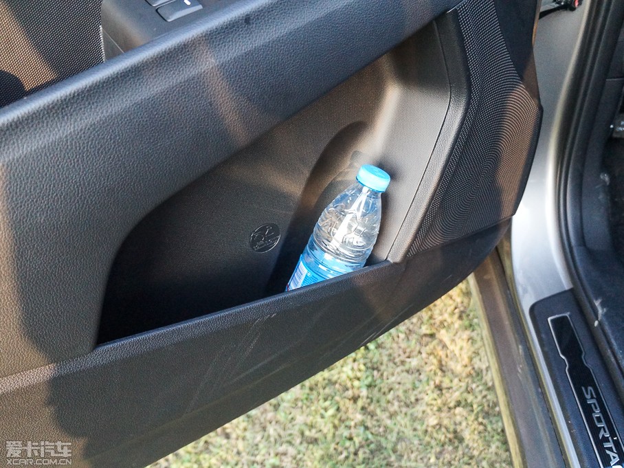 2015 2.0L ԄӃ(q)Premium