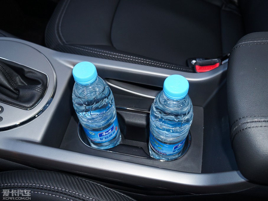 2015 2.0L ԄӃPremium