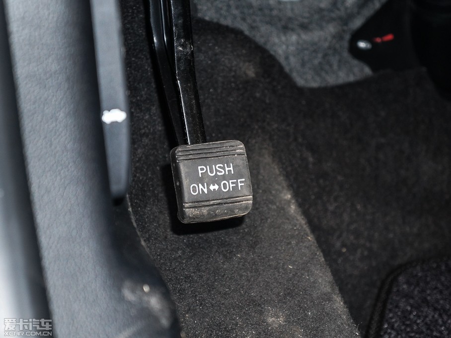 2015 2.0L ԄӃPremium