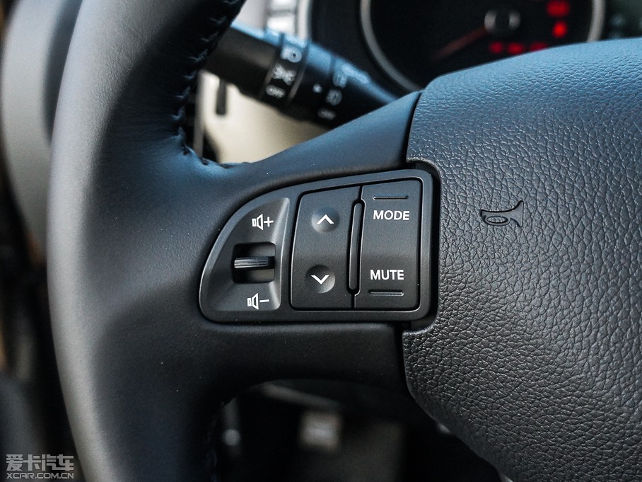 2015 2.0L ԄӃ(q)Premium