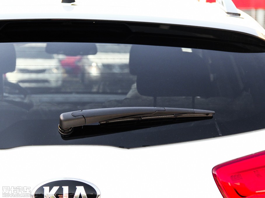 2015 2.0L ԄӃPremium