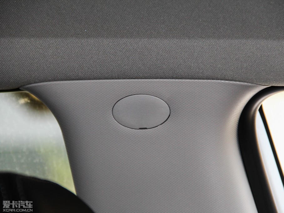 2015 2.0L ԄӃPremium