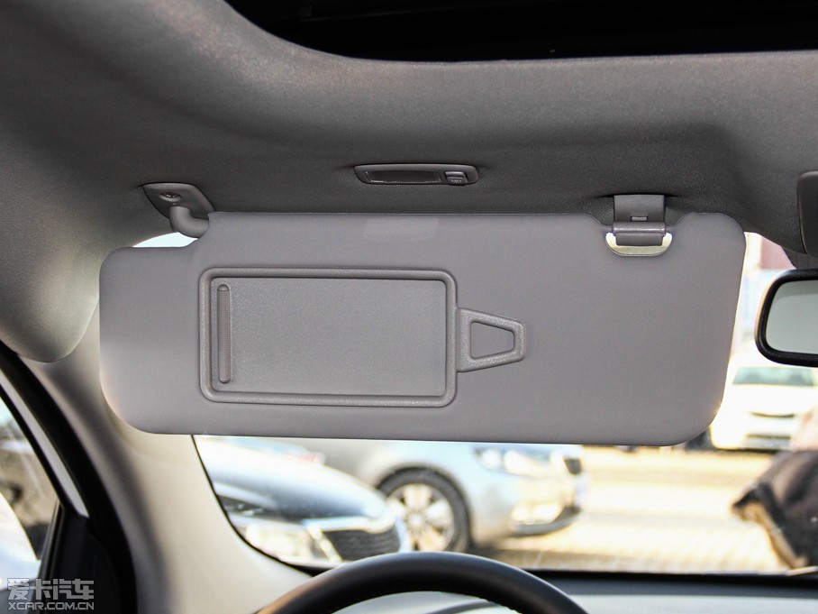 2015 2.0L ԄӃ(q)Premium