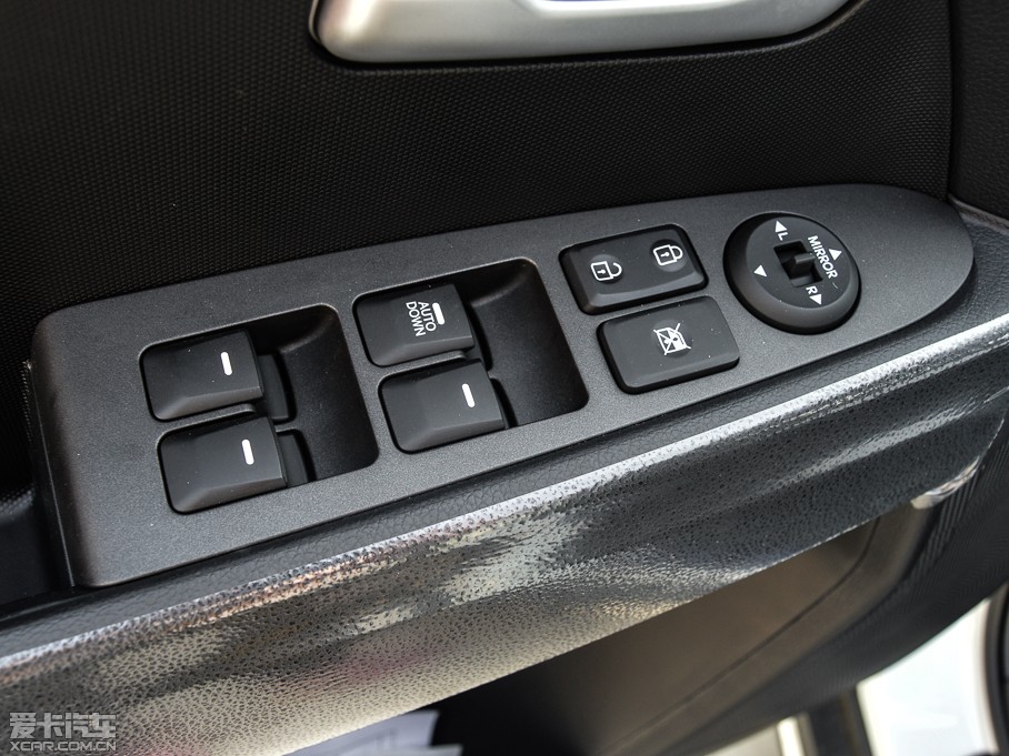 2015 2.0L ք(dng)(q)GL