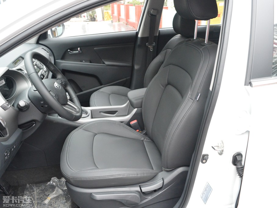 東風悅達起亞2015款智跑