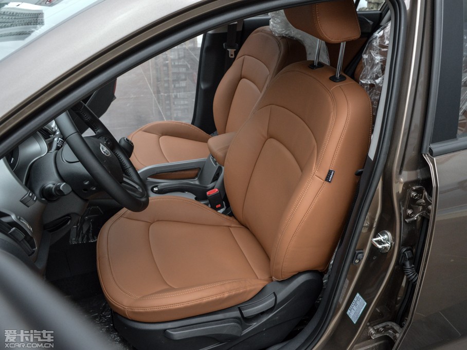 2015 2.0L քӃ(q)GLS