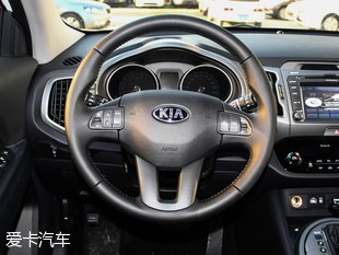 東風悅達起亞2015款智跑