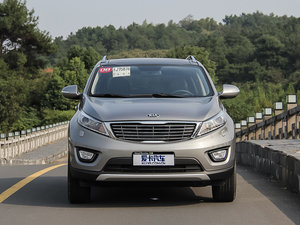 2015款2.0L 自动两驱版Premium 整体外观