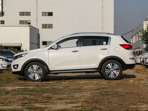 2015款2.0L 自动两驱版Premium 正侧（左）