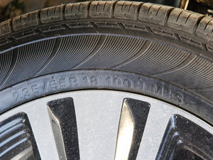 20152.0L ԄӃ(q)Premium ݆̥ߴ