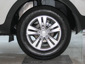 2015款2.0L 自动两驱版GLS 轮圈