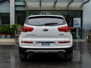 2015款2.0L 自动两驱版DLX 正后	