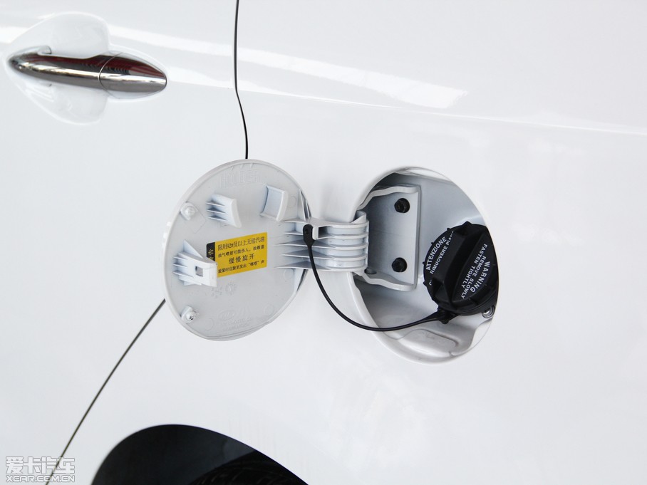 2015K2 1.4L GLS քӰ