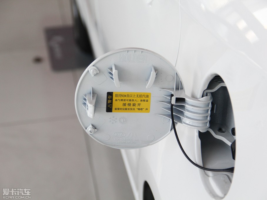 2015K2 1.4L GLS քӰ