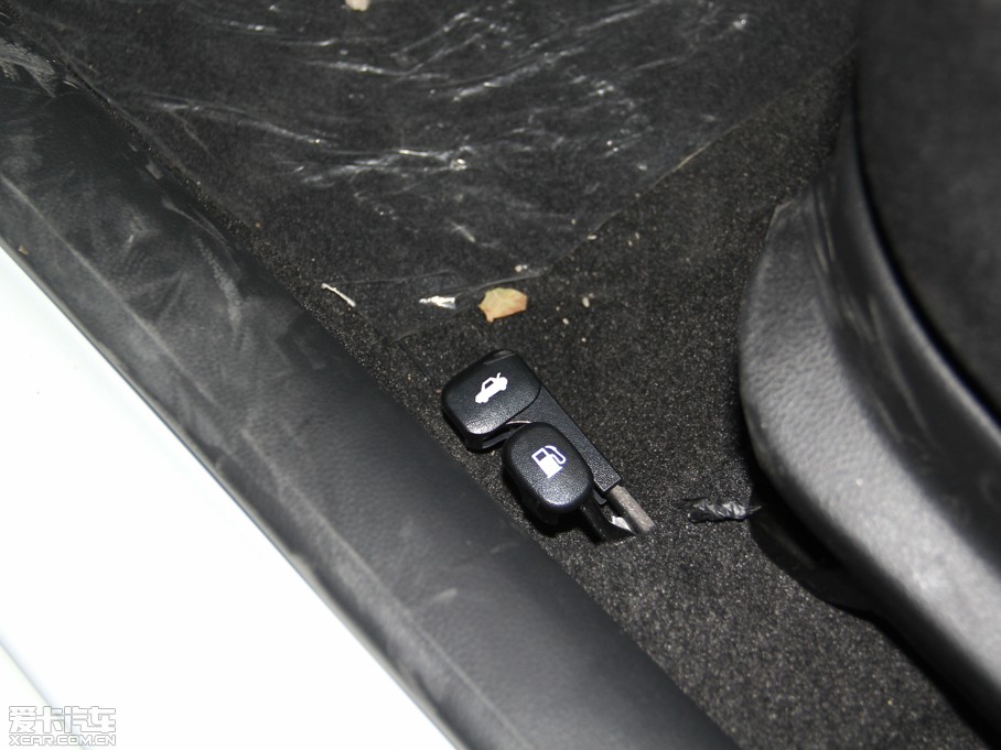 2015K2 1.4L GLS քӰ