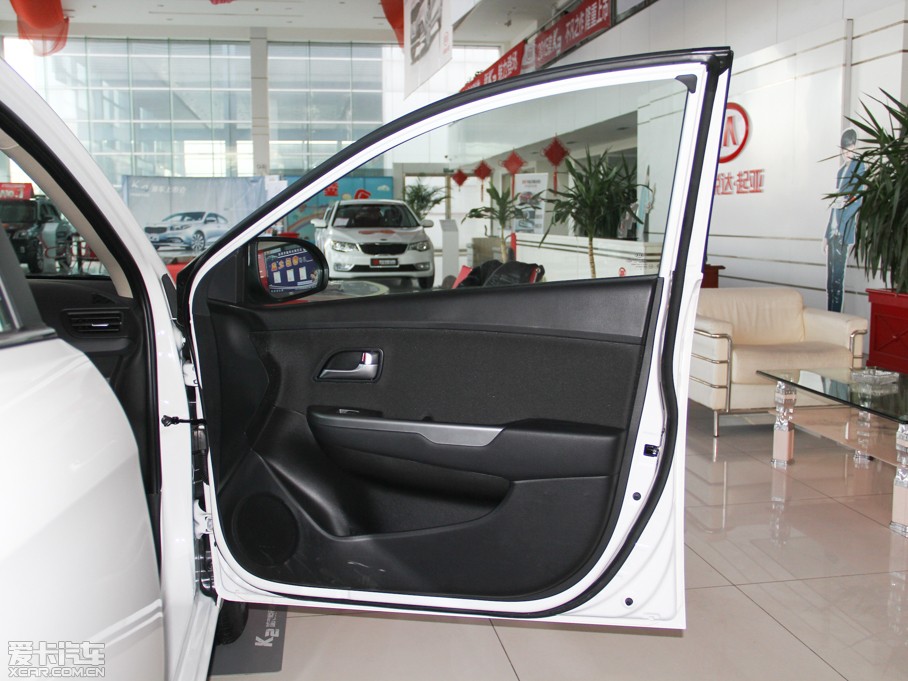 2015K2 1.4L GLS քӰ