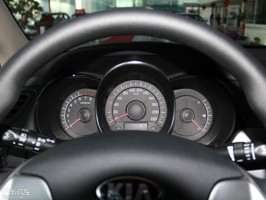 2015K2 1.4L GLS քӰ