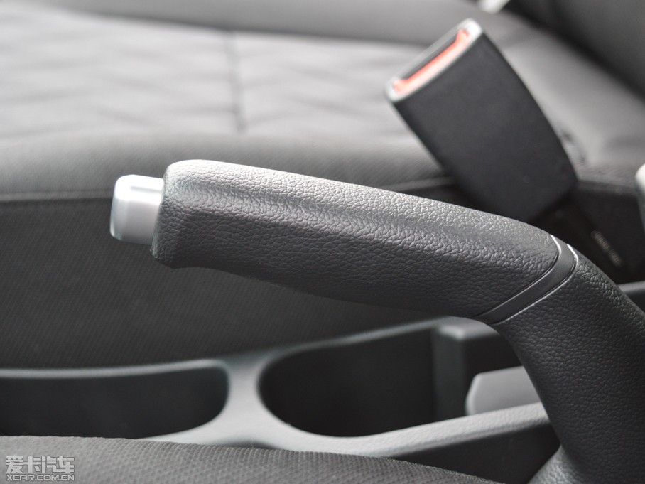 2015K2 1.4L GLS ԄӰ