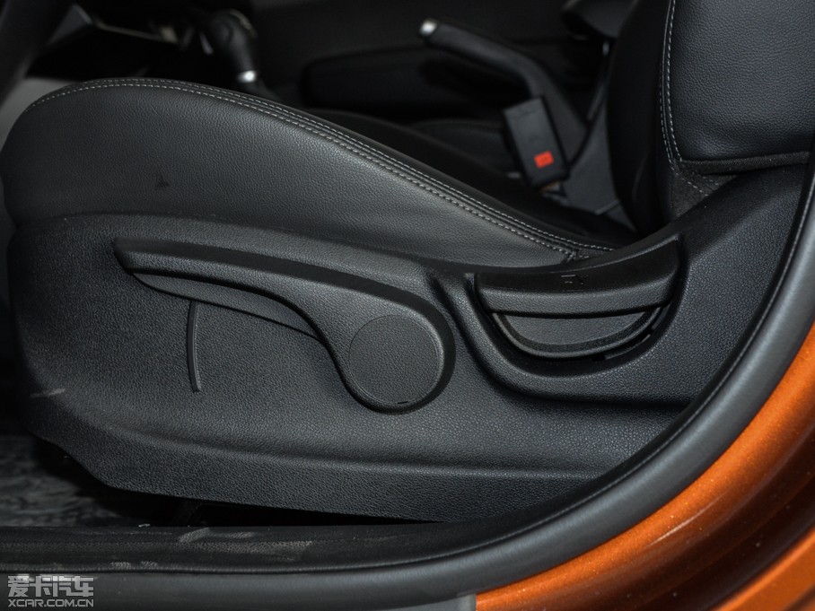 2015KX3 1.6T ԄӃDLX