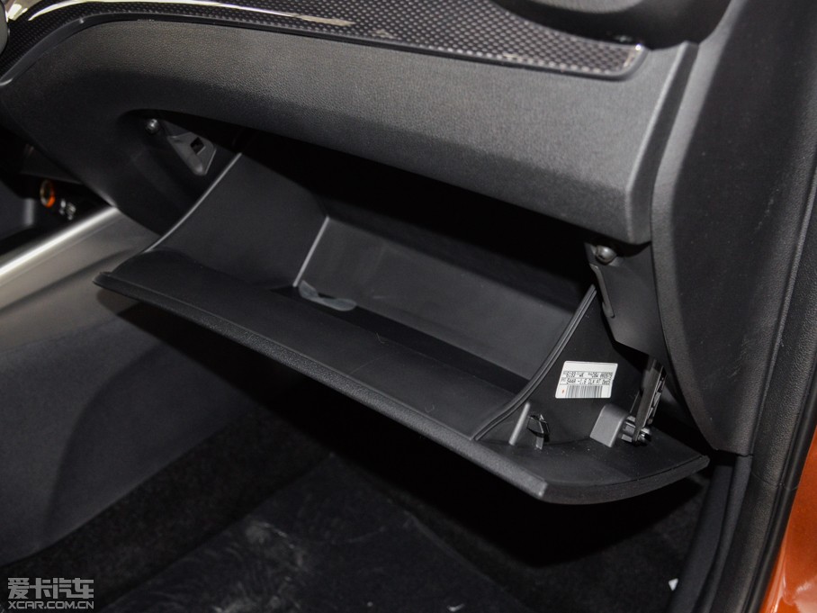 2015KX3 1.6T ԄӃDLX