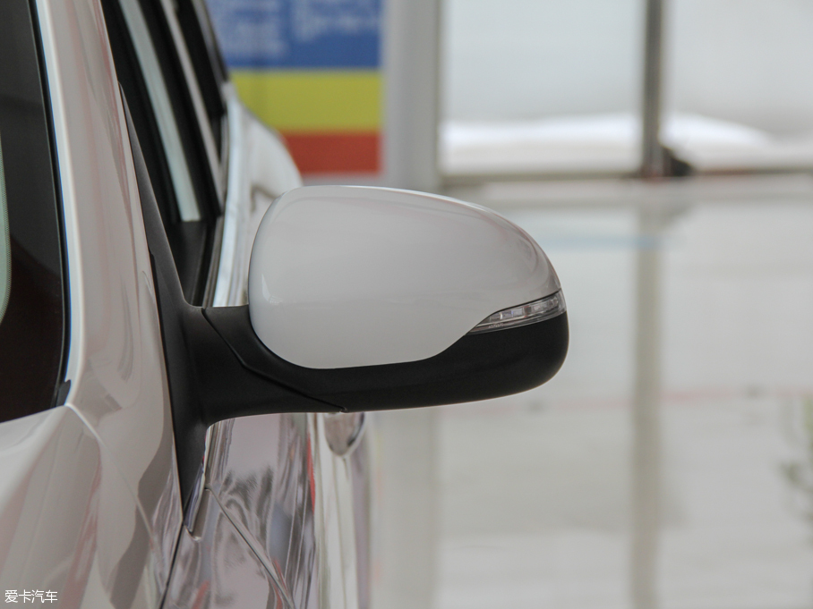 2015KX3 1.6L ԄӃ(q)DLX