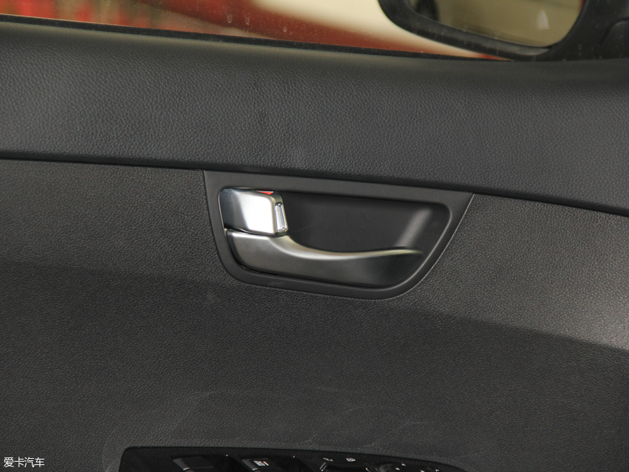 2015KX3 1.6L ԄӃ(q)DLX