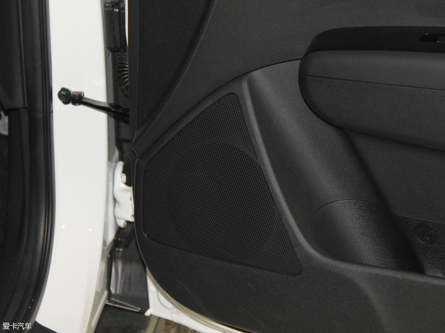 2015KX3 1.6L ԄӃDLX