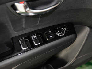 20151.6T ԄӃDLX {܇ƅ^	