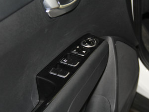 20151.6L ԄӃ(q)DLX {܇ƅ^(q)	