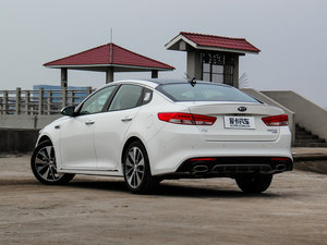2016款2.0T 自动PRM 左后45度