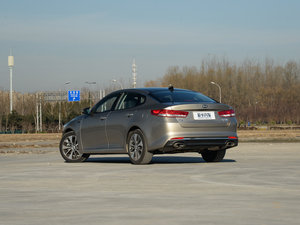 2016款2.0L 自动PRM 左后45度