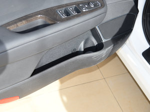 20162.0L Ԅ(dng)GLS ǰT(ch)g