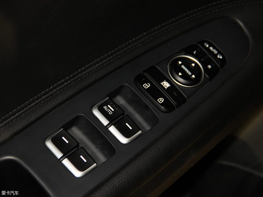 2015K4 1.8L ԄGLS Special