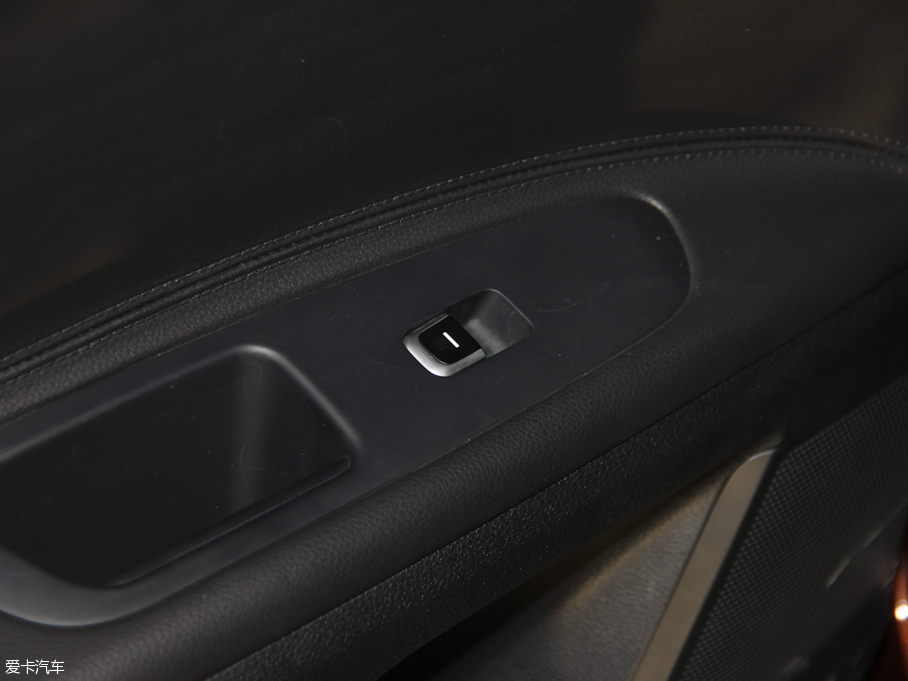 2015K4 1.8L ԄGLS Special