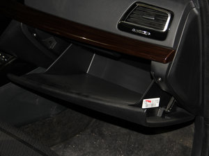2015款1.8L 自动GLS Special 手套箱